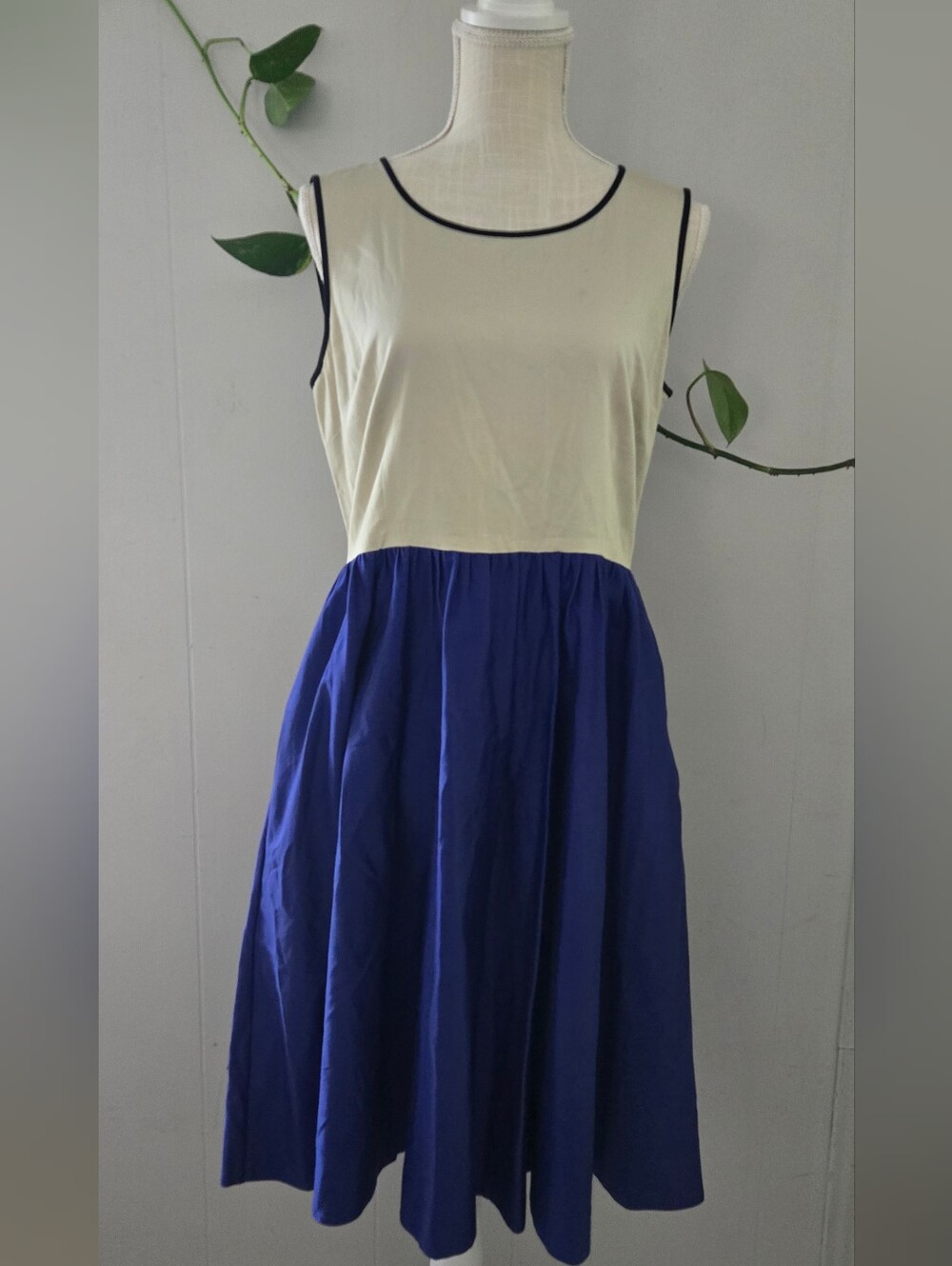 kate spade Sleeveless Two-Tone Dress in Cream and Royal Blue
